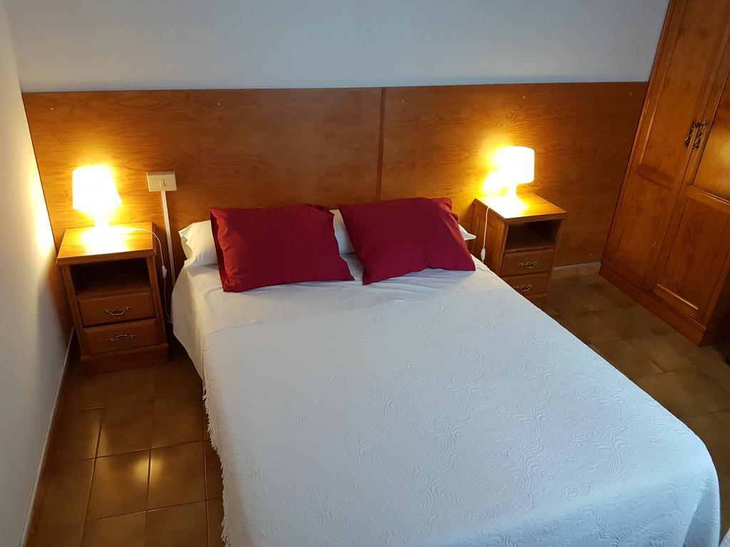A Vianda Hotel Muros Exterior photo